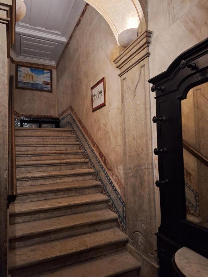 Chiado Apartments Лиссабон Экстерьер фото